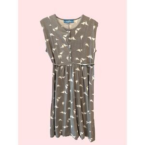 Talla Grey and White Dove Print Dress
